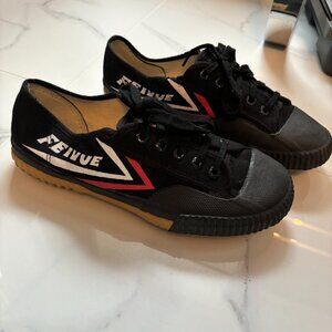 Feivue Martial Arts Shoes Great Condition